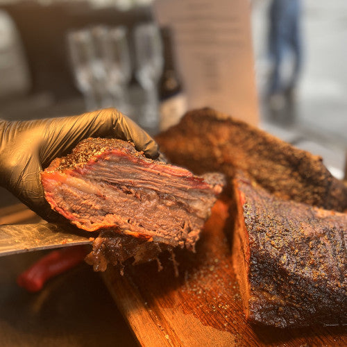 Wagyu Brisket, Rinderbrust geschmort zubereiten, zartes Wagyu Fleisch, Wagyu Tasting